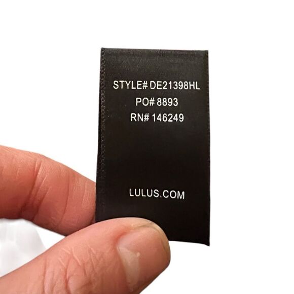 NWT! Lulus deep purple shift dress. Size large - Picture 5 of 9